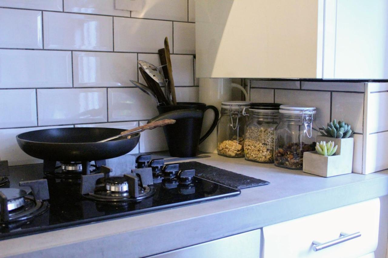 Traditional Victorian 2 Bed In Cobbled Street + Mod Cons - Full Home Londýn Exteriér fotografie